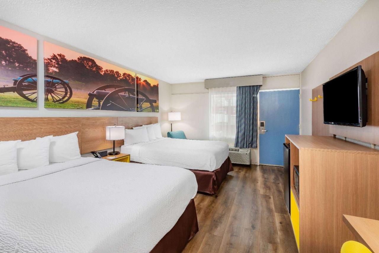 Days Inn By Wyndham Charlottesville/University Area Ngoại thất bức ảnh