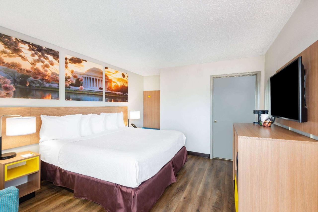 Days Inn By Wyndham Charlottesville/University Area Ngoại thất bức ảnh